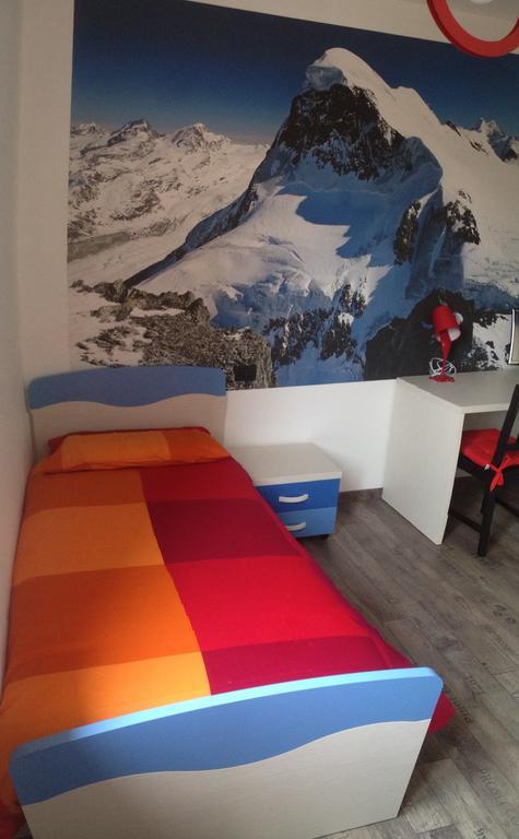 Grandi Cime Guest House Lecco Szoba fotó