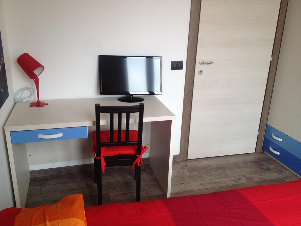 Grandi Cime Guest House Lecco Szoba fotó