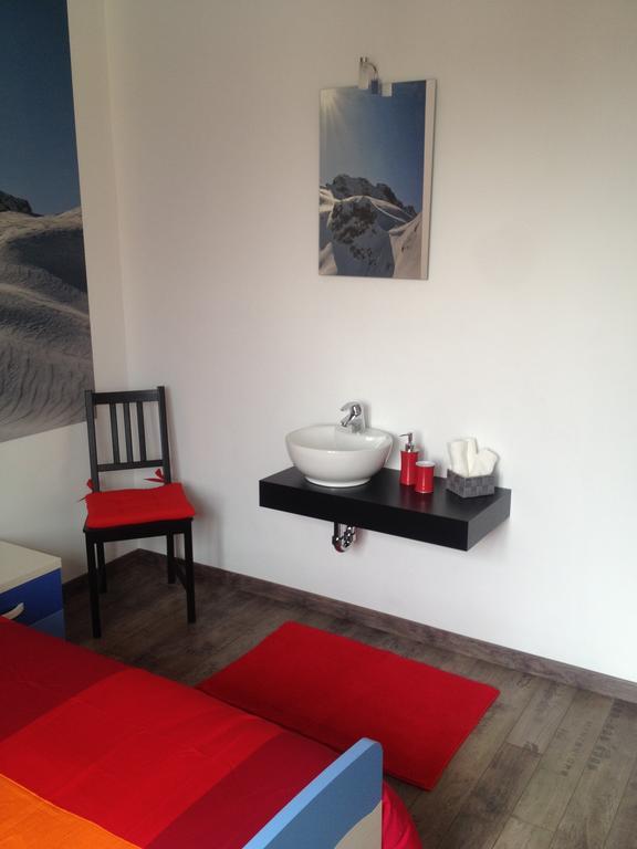 Grandi Cime Guest House Lecco Szoba fotó